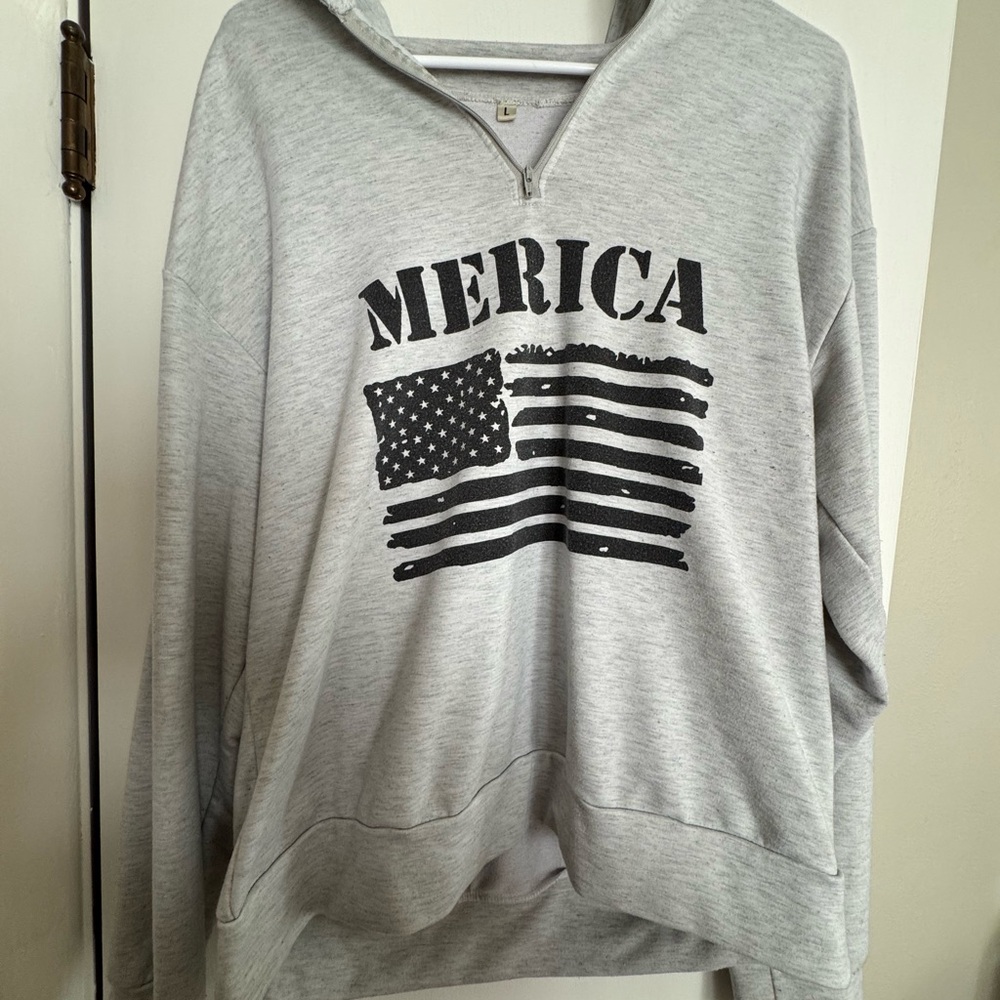 Gray 'Merica Flag Sweatshirt